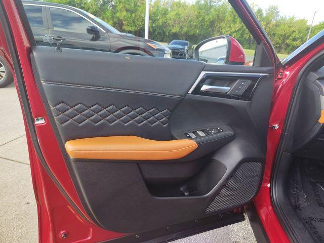 used 2024 Mitsubishi Outlander car, priced at $33,990