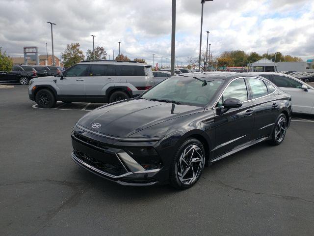 new 2024 Hyundai Sonata car, priced at $31,003