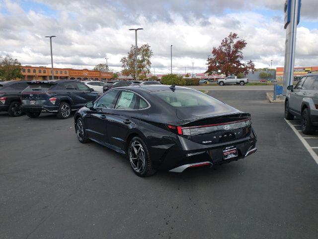 new 2024 Hyundai Sonata car, priced at $31,003