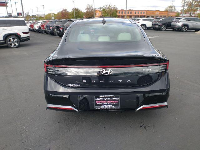 new 2024 Hyundai Sonata car, priced at $31,003