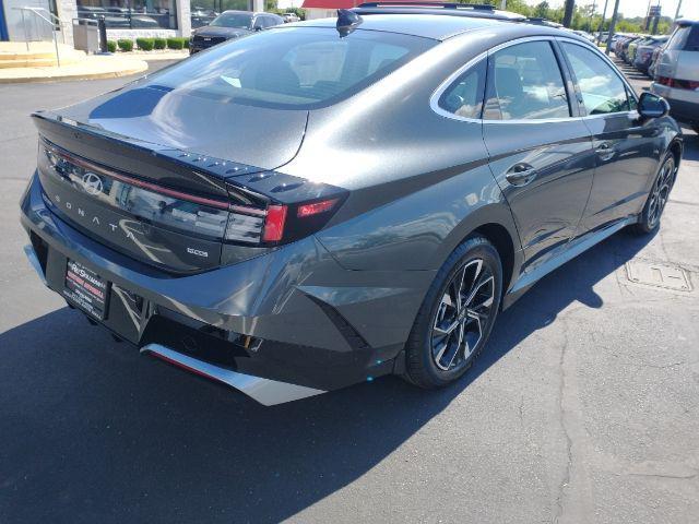 new 2024 Hyundai Sonata car, priced at $29,558