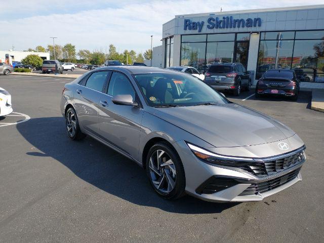 new 2025 Hyundai Elantra car, priced at $27,210