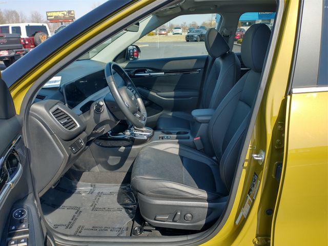 used 2024 Kia Seltos car, priced at $28,900