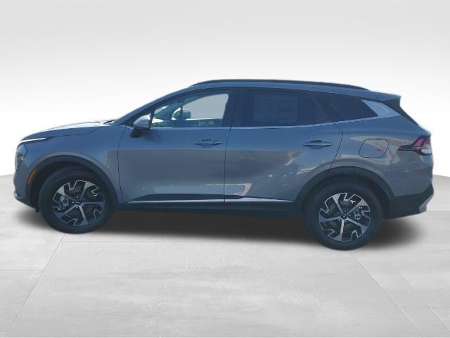 new 2025 Kia Sportage car, priced at $32,040