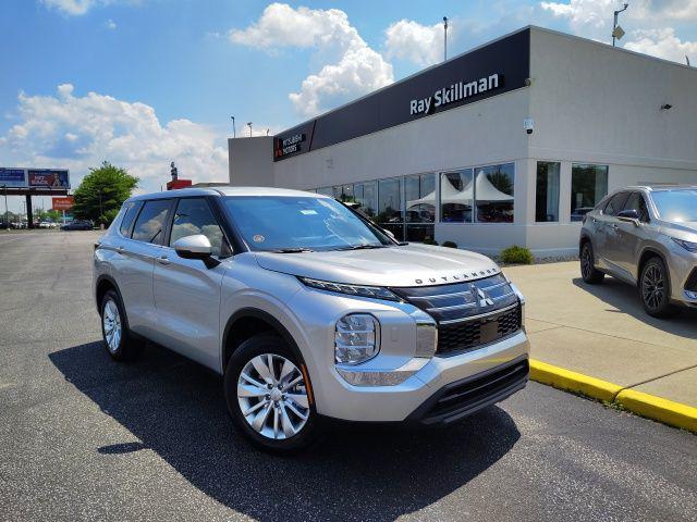 new 2025 Mitsubishi Outlander car, priced at $32,705