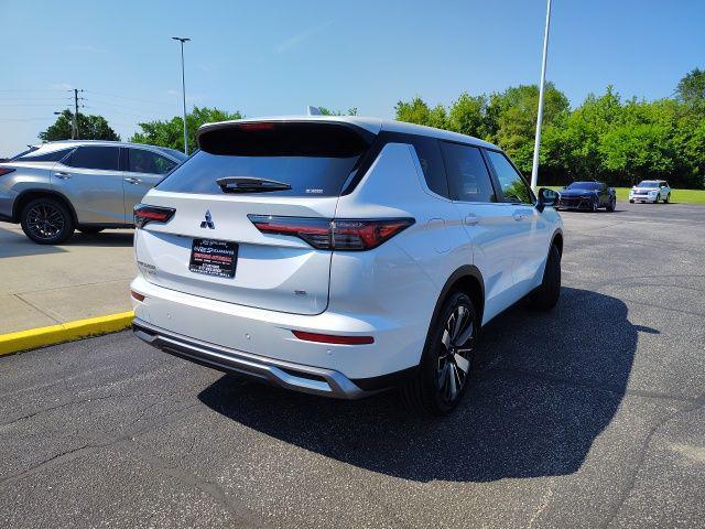 new 2025 Mitsubishi Outlander car, priced at $38,625