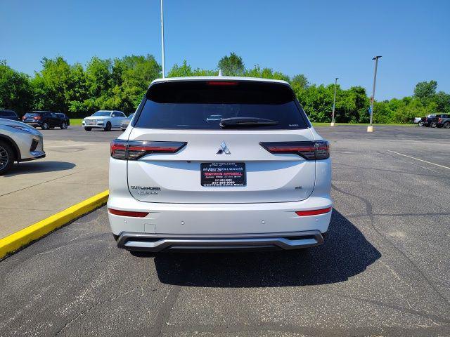 new 2025 Mitsubishi Outlander car, priced at $38,625