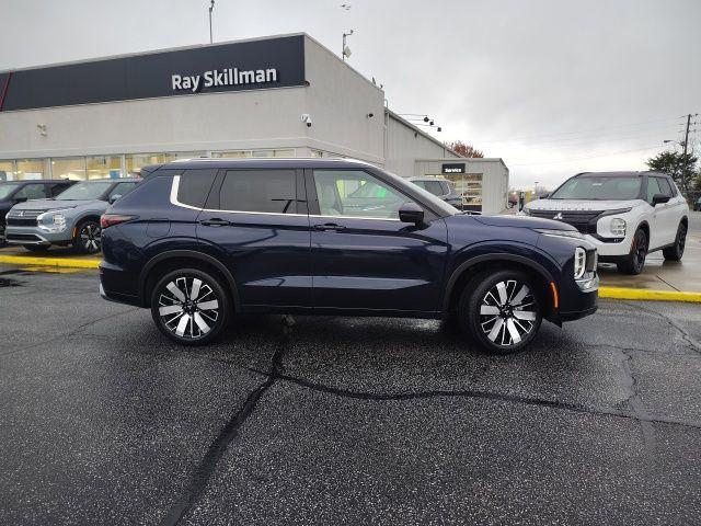 new 2025 Mitsubishi Outlander car, priced at $40,640