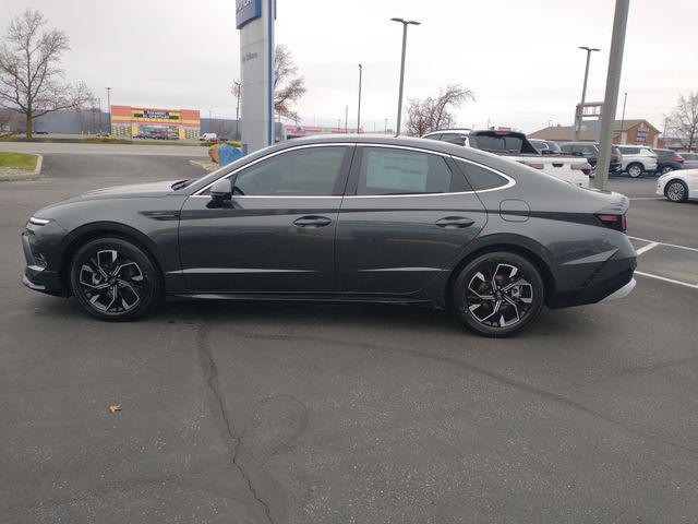 new 2025 Hyundai Sonata car, priced at $30,960