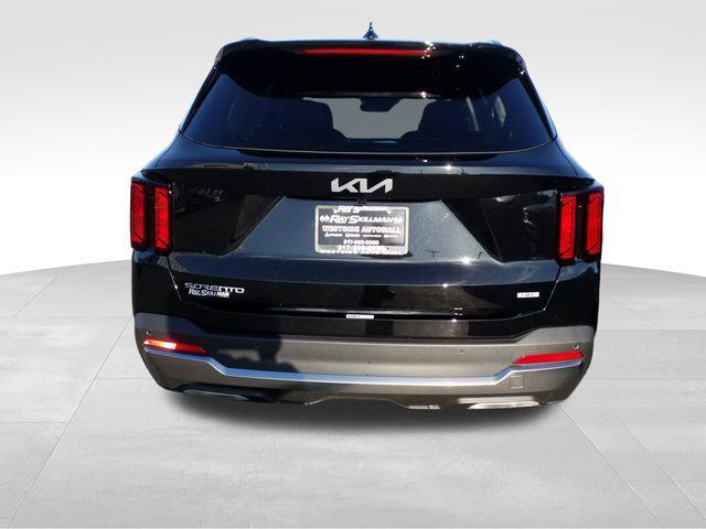 new 2025 Kia Sorento Hybrid car, priced at $42,665