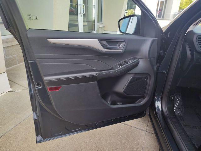 used 2022 Ford Escape car, priced at $22,999