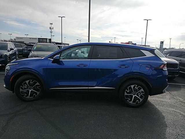 new 2025 Kia Sportage car, priced at $30,540