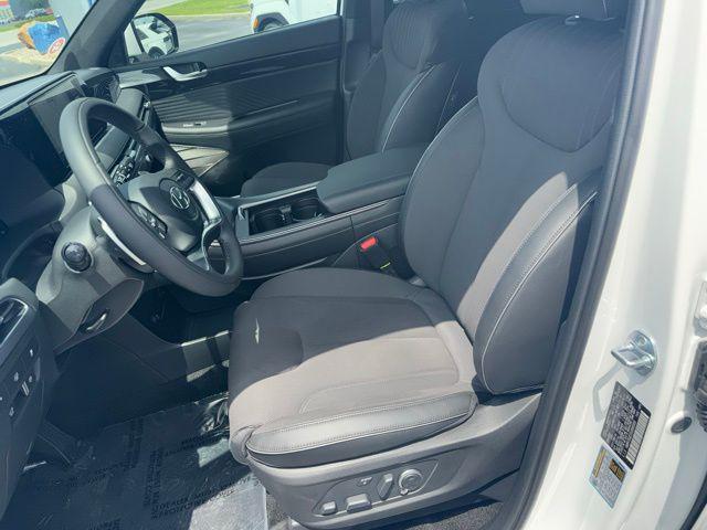 new 2025 Hyundai Palisade car, priced at $52,255
