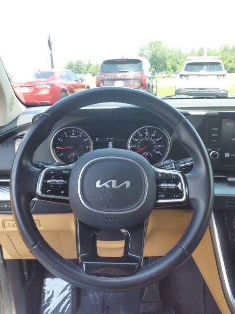 used 2022 Kia Carnival car, priced at $24,900