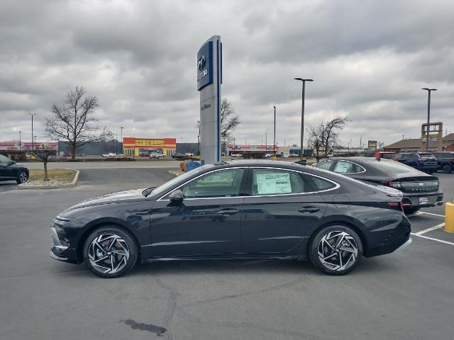 new 2024 Hyundai Sonata car, priced at $31,665