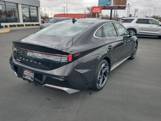 new 2024 Hyundai Sonata car, priced at $30,472