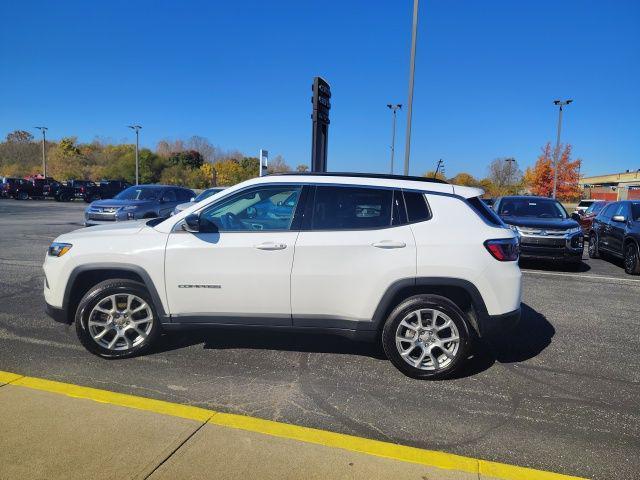 used 2022 Jeep Compass car, priced at $21,990