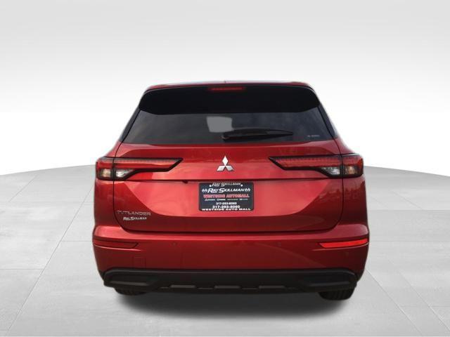 new 2024 Mitsubishi Outlander car, priced at $31,845