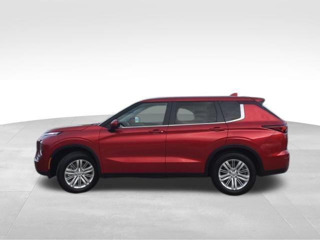 new 2024 Mitsubishi Outlander car, priced at $31,845