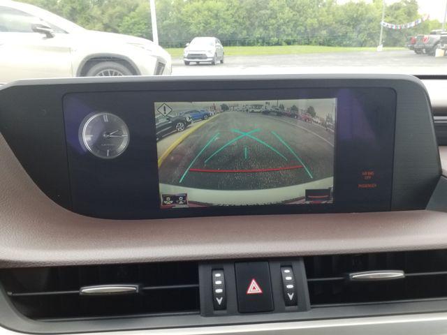 used 2021 Lexus ES 250 car, priced at $34,999
