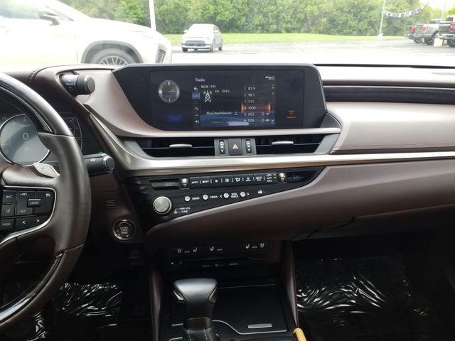 used 2021 Lexus ES 250 car, priced at $34,999