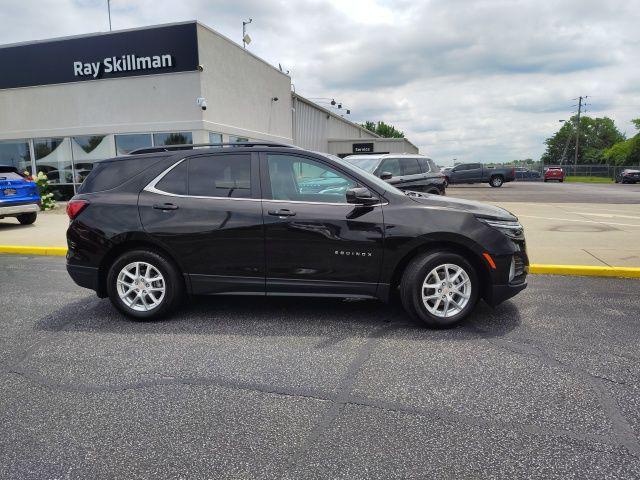 used 2022 Chevrolet Equinox car, priced at $23,981
