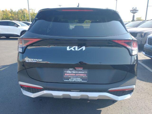 new 2025 Kia Sportage car, priced at $30,690