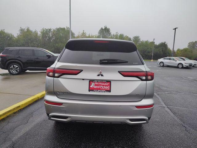 used 2023 Mitsubishi Outlander car, priced at $25,990