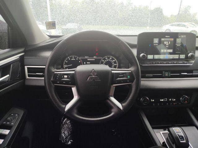 used 2023 Mitsubishi Outlander car, priced at $25,990