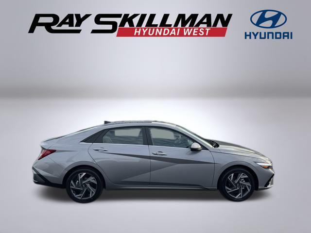 new 2025 Hyundai Elantra car, priced at $26,140