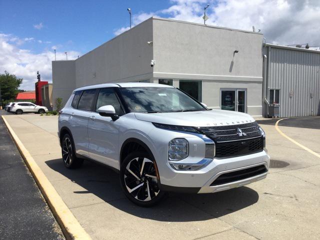 new 2024 Mitsubishi Outlander car, priced at $36,190