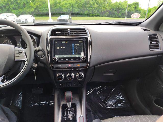 new 2025 Mitsubishi Outlander Sport car, priced at $32,060