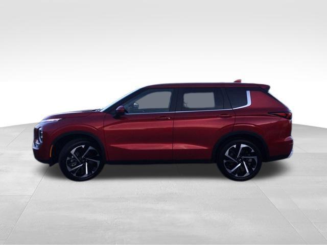 new 2024 Mitsubishi Outlander car, priced at $38,465