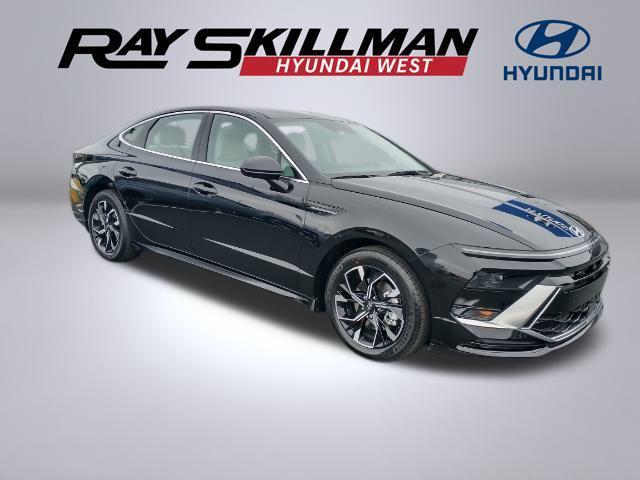 new 2024 Hyundai Sonata car, priced at $28,558