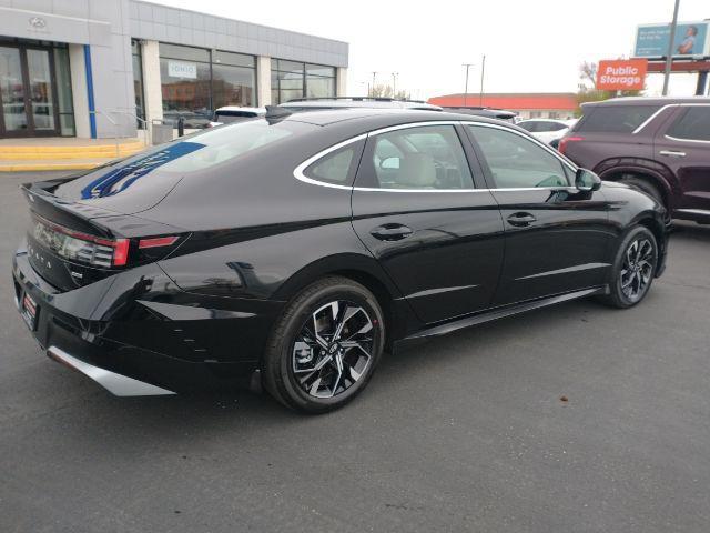 new 2024 Hyundai Sonata car, priced at $29,558