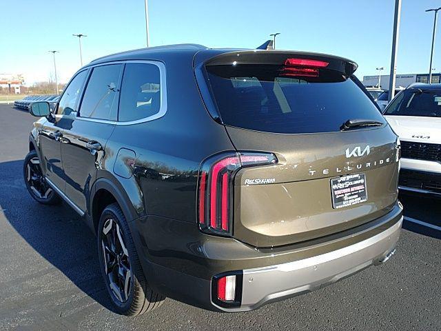 new 2025 Kia Telluride car, priced at $43,985