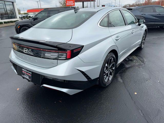 new 2025 Hyundai Sonata car, priced at $30,940