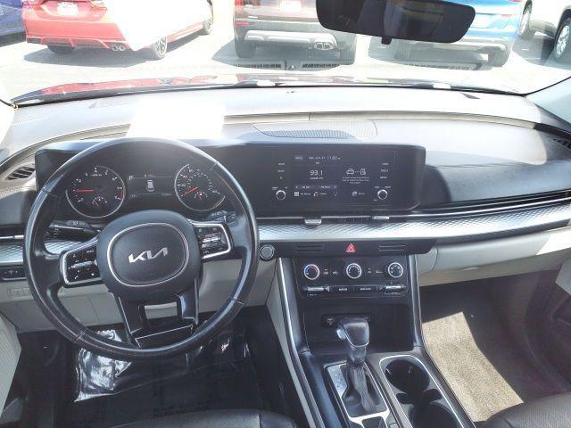 used 2022 Kia Carnival car, priced at $30,900