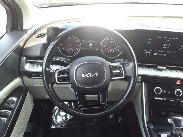 used 2022 Kia Carnival car, priced at $30,900