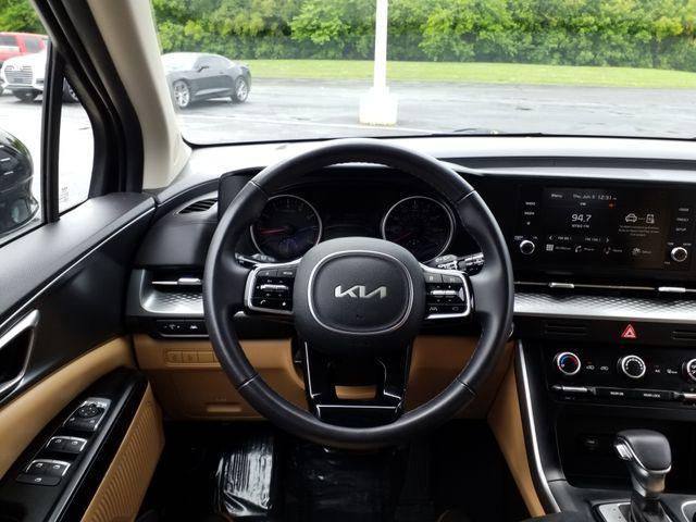 used 2024 Kia Carnival car, priced at $36,199