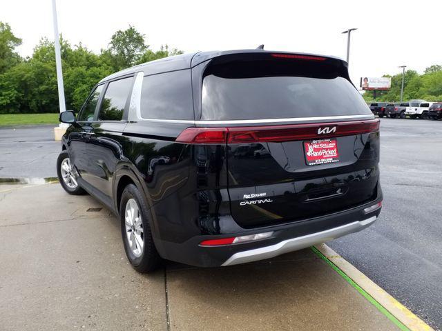 used 2024 Kia Carnival car, priced at $36,199