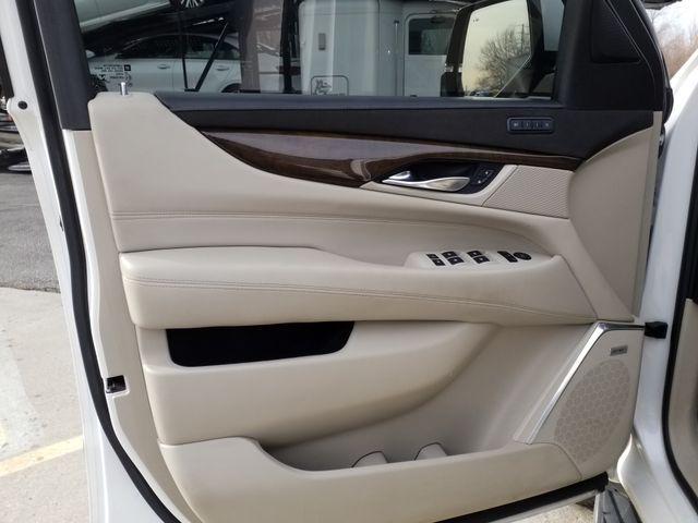 used 2018 Cadillac Escalade car, priced at $35,499