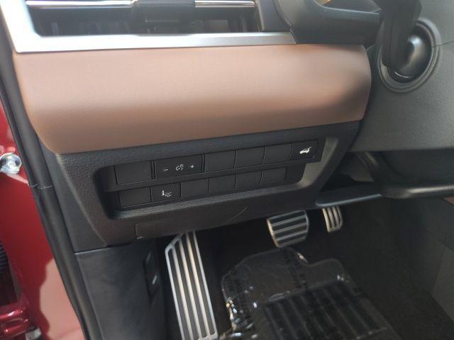 new 2025 Mitsubishi Outlander car, priced at $45,450