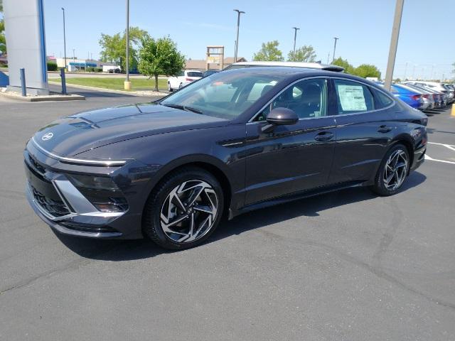 new 2024 Hyundai Sonata car, priced at $32,240