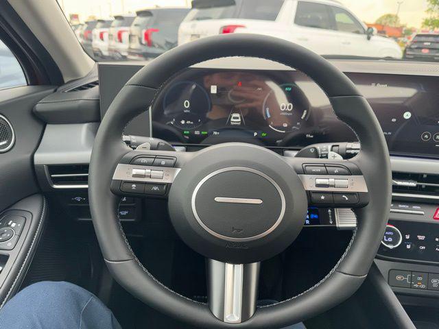 new 2025 Hyundai Sonata Hybrid car, priced at $39,030