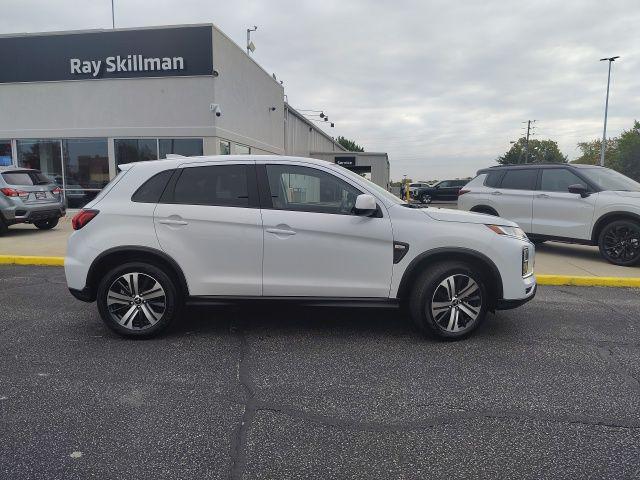 new 2025 Mitsubishi Outlander Sport car, priced at $29,565