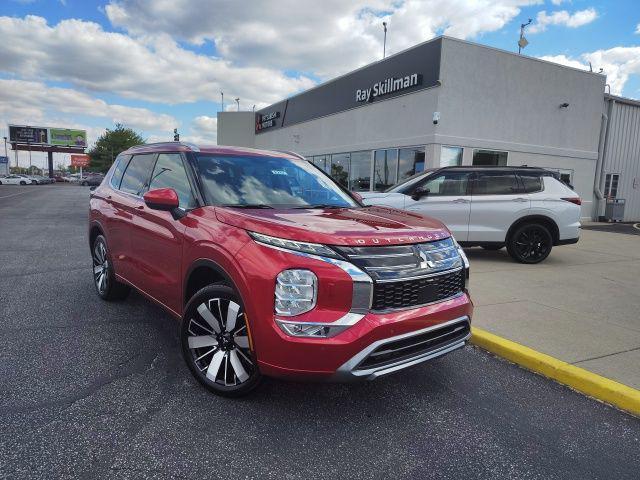 new 2025 Mitsubishi Outlander car, priced at $43,175