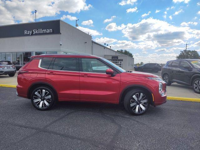 new 2025 Mitsubishi Outlander car, priced at $43,175