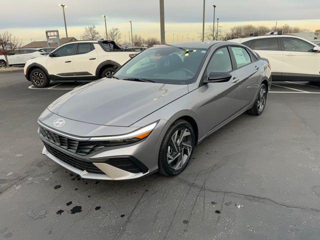 new 2025 Hyundai Elantra car, priced at $24,640