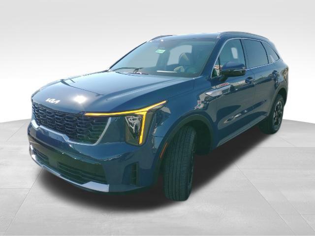 new 2025 Kia Sorento car, priced at $37,960